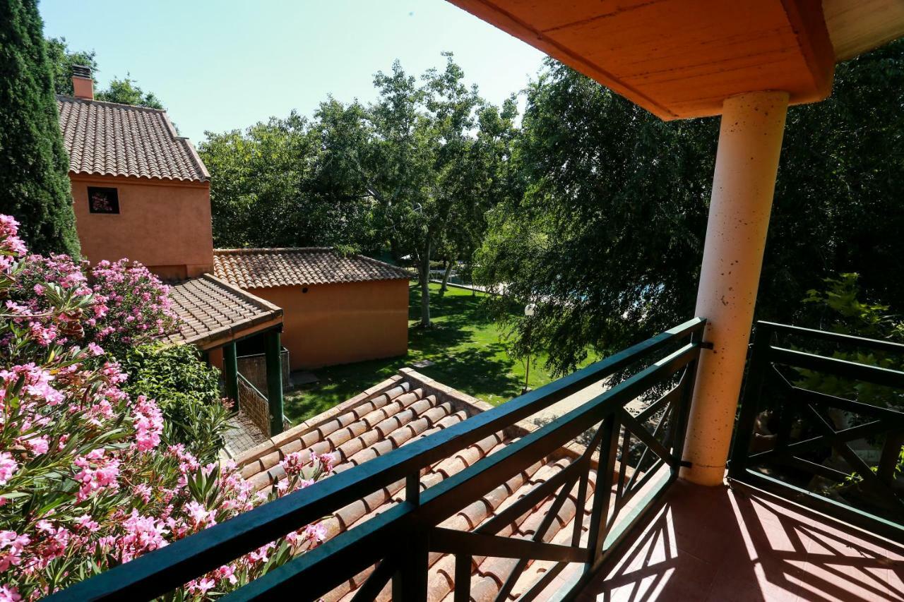 Hostel Layos, Toledo ภายนอก รูปภาพ