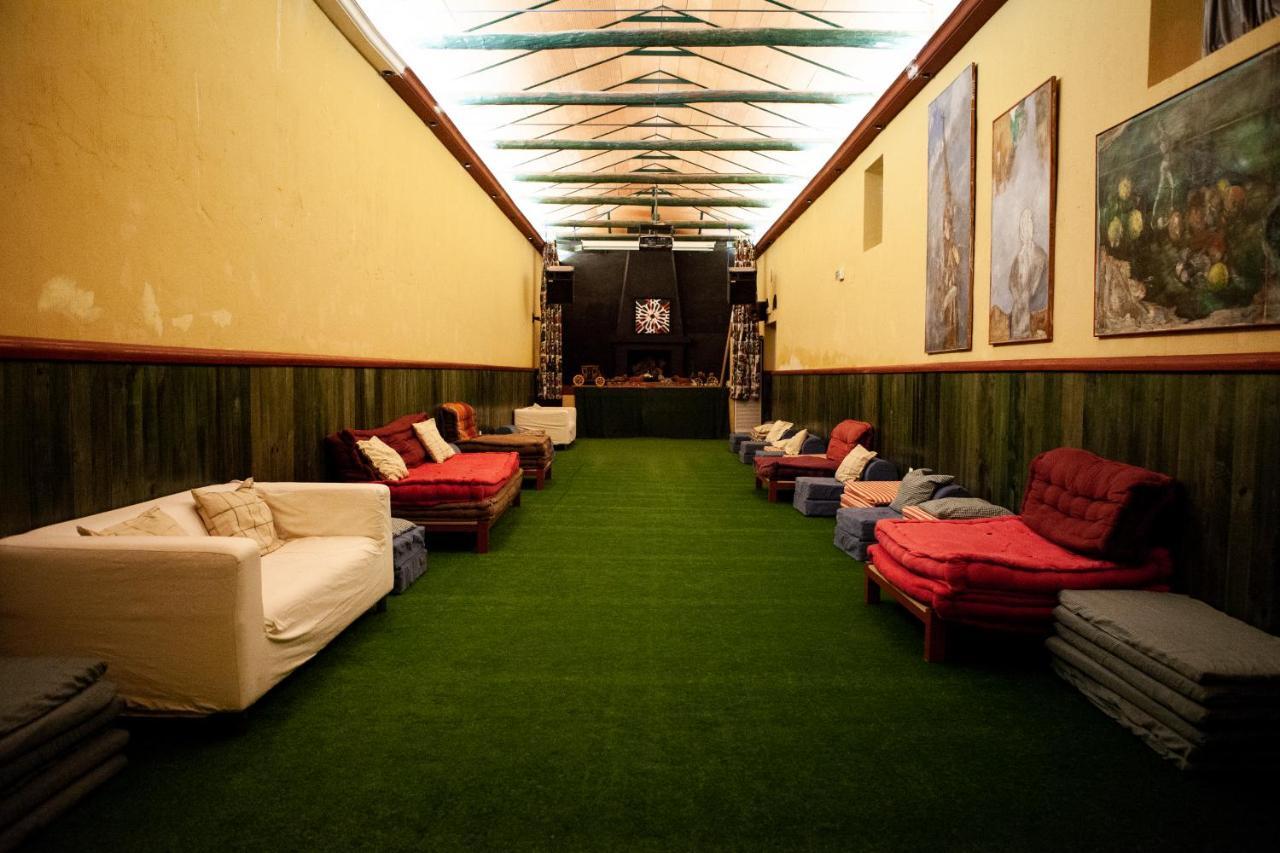Hostel Layos, Toledo ภายนอก รูปภาพ